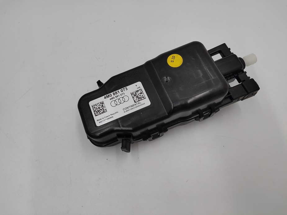 Купить Помпа сиденье 4m0881073 audi q7 4m 15^