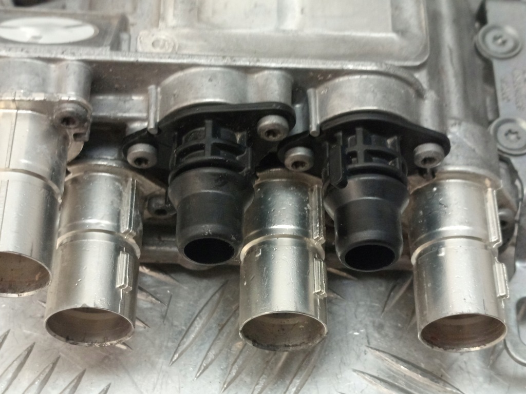 фото №16, Bmw оригінальний номер 5a12c61 x3 g01 x5 g05 модуль блок керування заряджання конвертер напруги