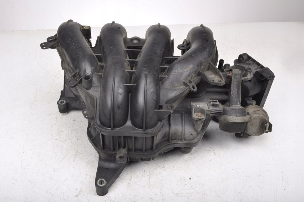 фото №3, Volvo c30 2.0 16v коллектор всасывающий