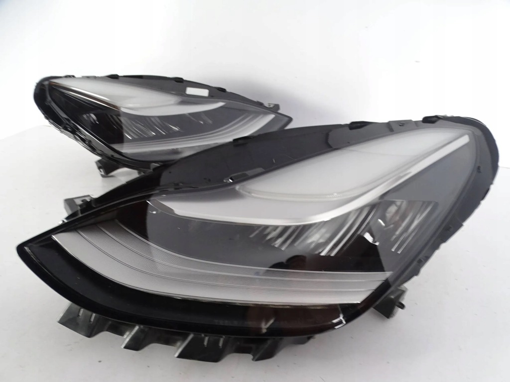 Фара перед передняя левая tesla 3 full led Доставка