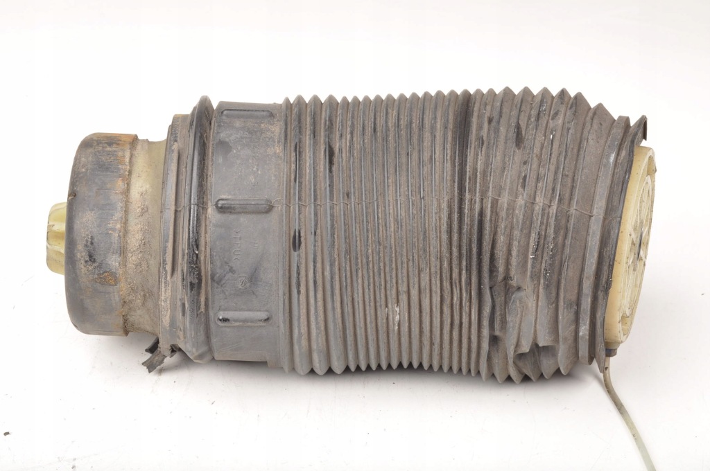 фото №3, Mercedes w212 amg подушка подвеска правая