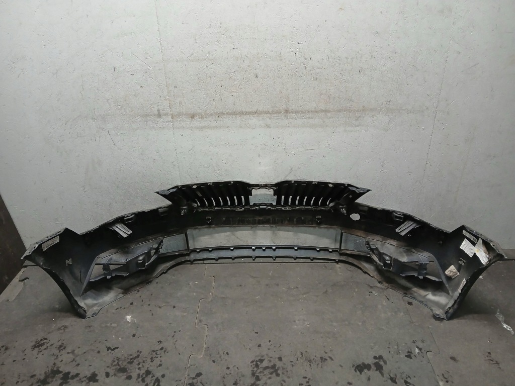 Бампер перед skoda superb 3 3 3v Оригинал