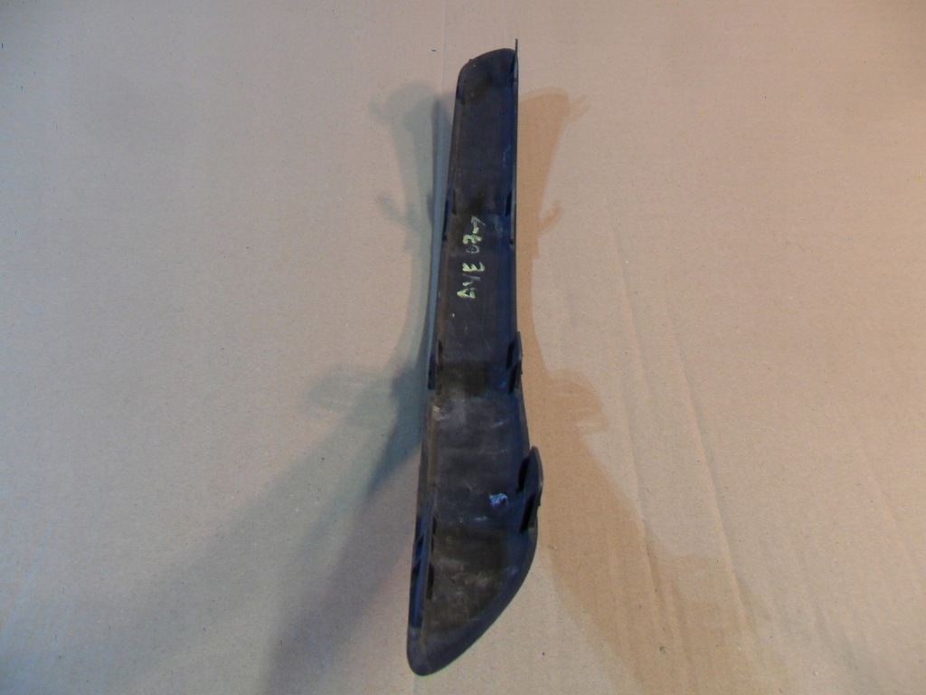 фото №9, Avensis t25 lift 1c0 молдинг бампера лівий перед