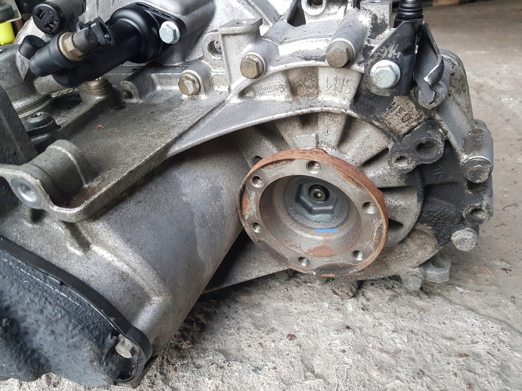 фото №8, Коробка передач передач ewq / audi a2 1.4 tdi amf 75km / 5 передач механическая коробка передач / исправна