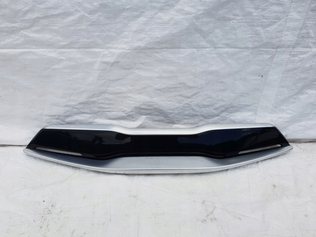 фото №1, Kia stonic 17-20 решітка радіатора решітка радіатора w бампер перед 86351-h8410