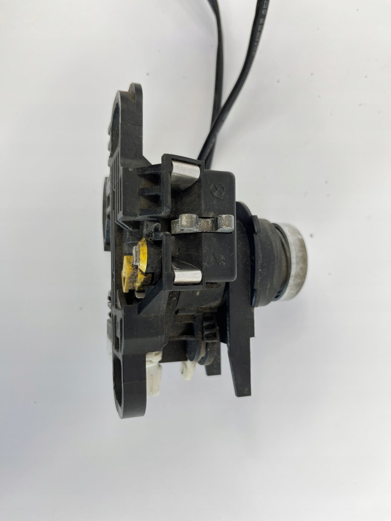 Замок задний крышки крышки багажника mercedes w140 1408202610 1408202510 Доставка