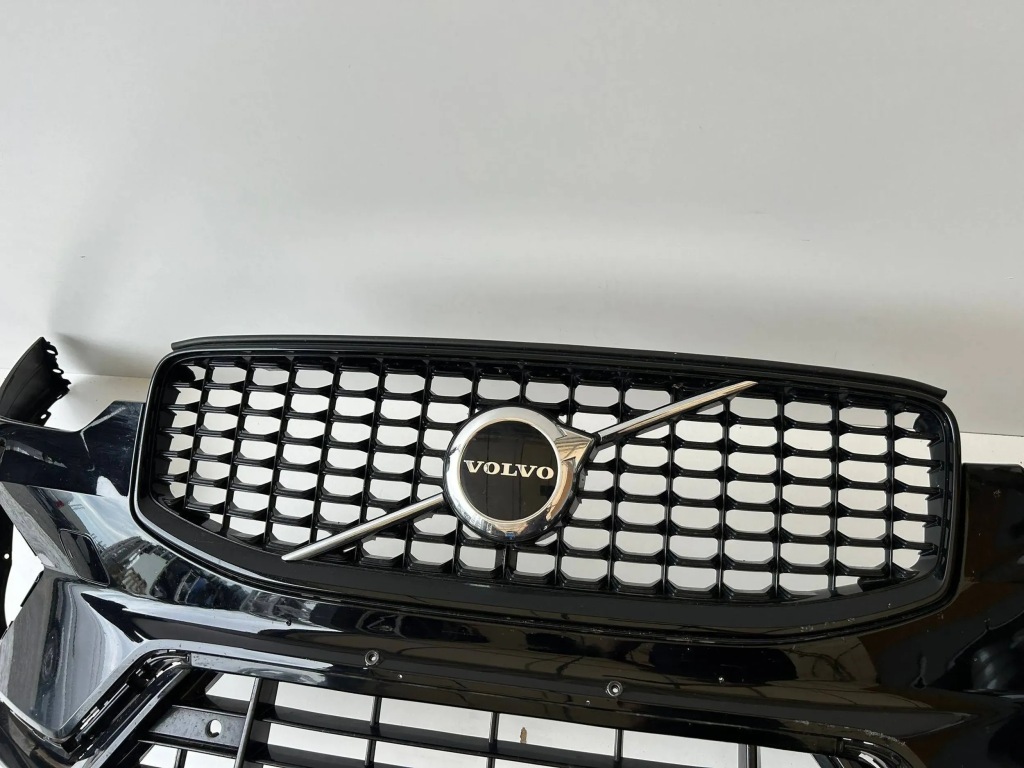 фото №2, Volvo xc60 ii lift r-design бампер перед 32234958 оригинал