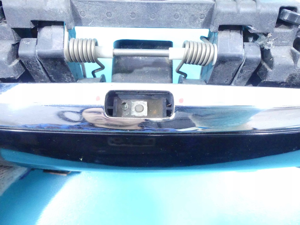 фото №3, Ручка задня ліва зовнішня audi a8 d3