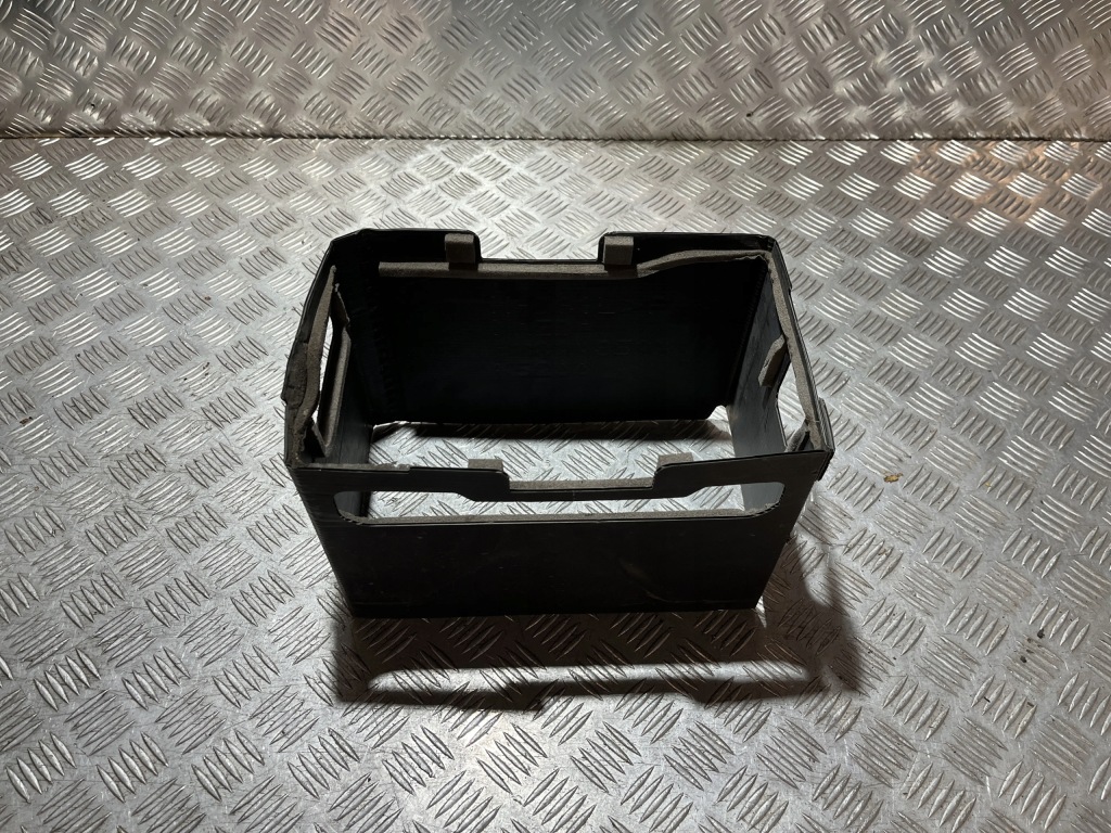 Купити Захист корпус акумулятор mazda cx-5 ii kf 17-