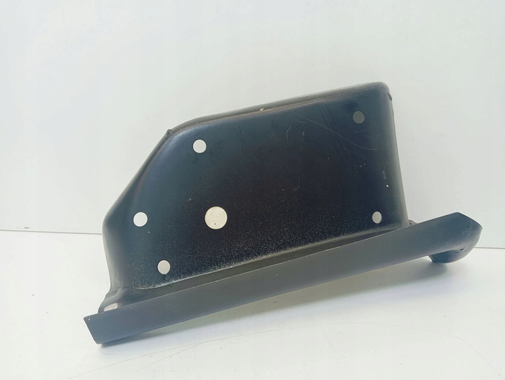 фото №1, Vw t3 volkswagen transporter заглушка защита пластик