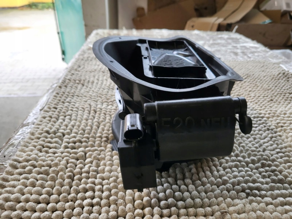 фото №8, Bmw 1 f20 f21 заливная горловина топлива крышка защита оригинал