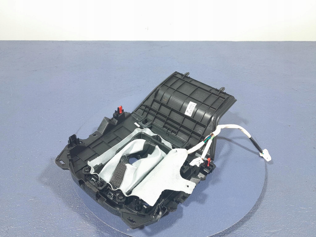 Mazda cx-5 ii защита рамка рычаг передач kb8c-64341 Недорого