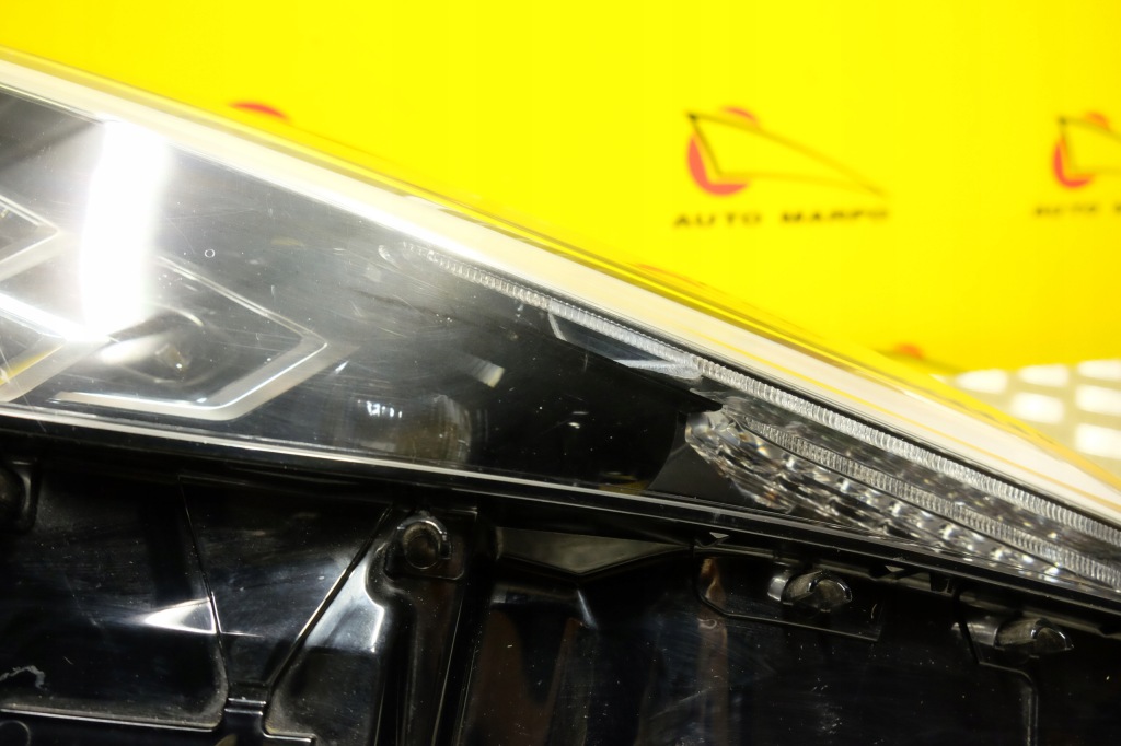 Lexus ux ux200 ux250 2019- фара лампа full led правая eu с Разборки