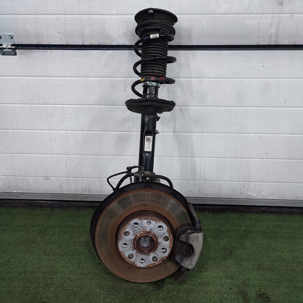 фото №1, Поворотный кулак правая амортизатор seat leon iii