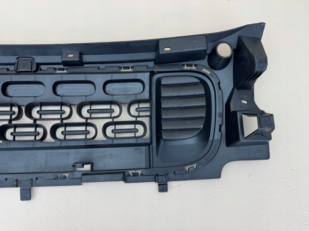 фото №11, Citroen berlingo iii 3 18r- решітка радіатора решітка середня бампера перед 9816749880