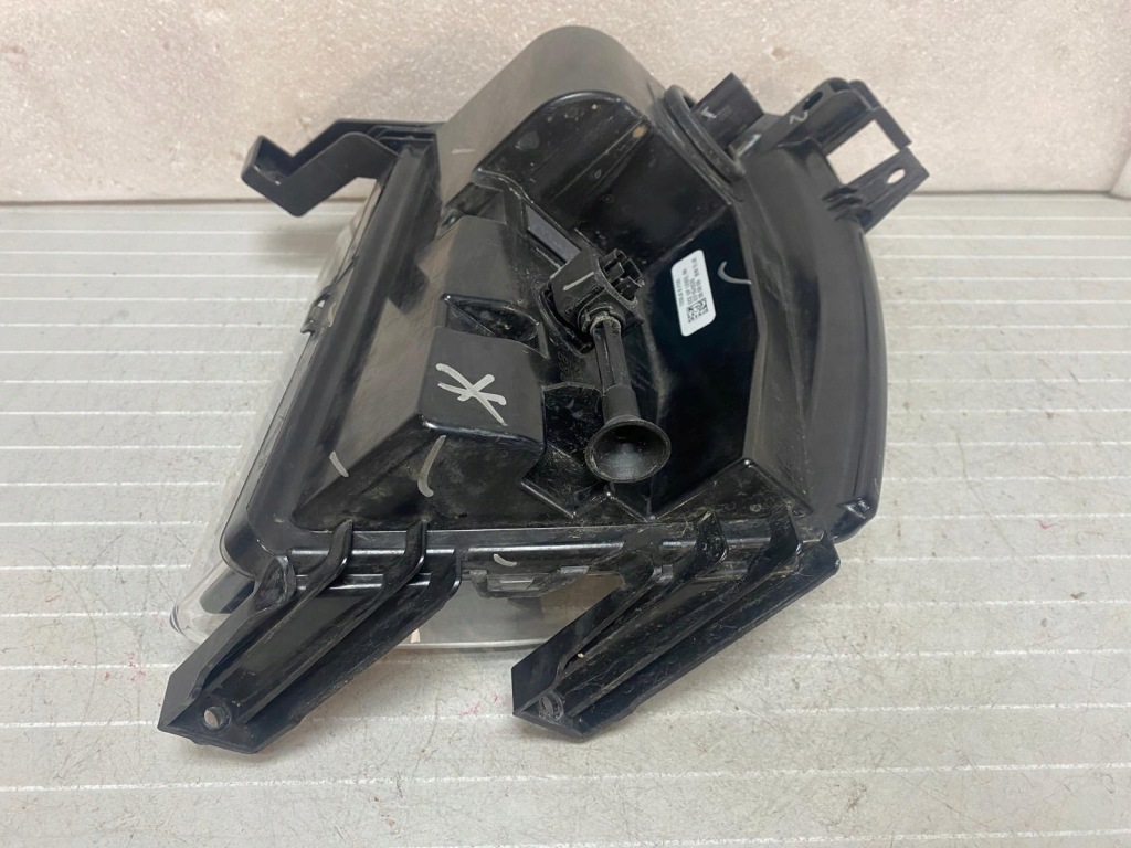 Лампа led drl правая tesla model x 103433100b Цена