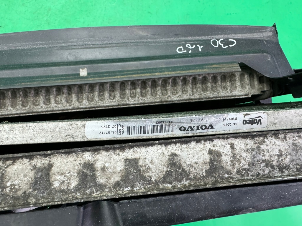 Комплект радиатор воды кондиционера вентилятор volvo c30 1.6d 06- v50 s40 Киев