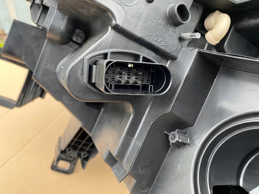 фото №11, Лампа vw id4 id.4 full led права перед