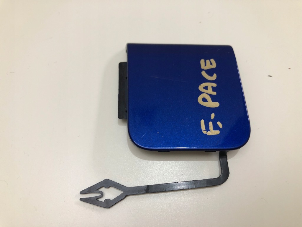 фото №1, Jaguar e-pace 17- заглушка бампера задня 476