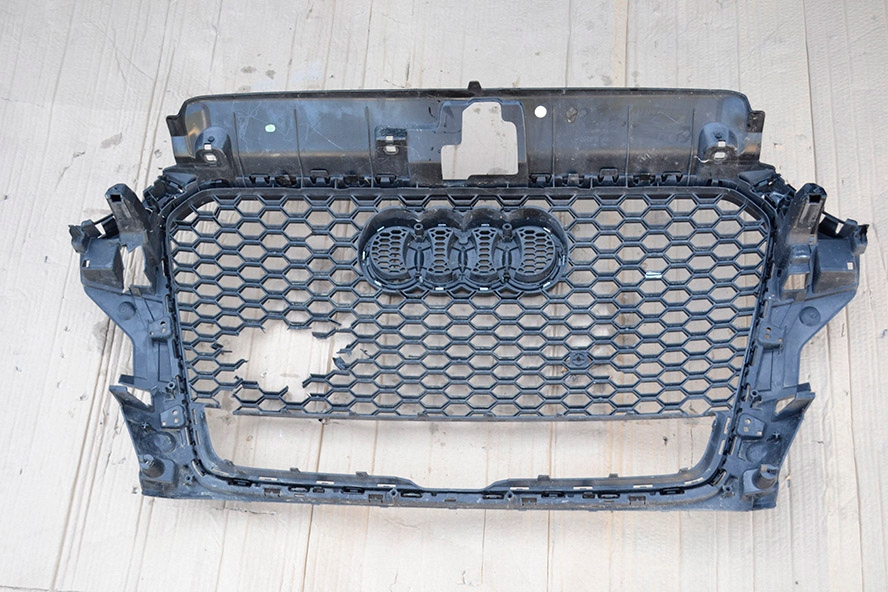 фото №5, Решётка радиатора решётка радиатора audi rs3 8v4 przed lift рамка