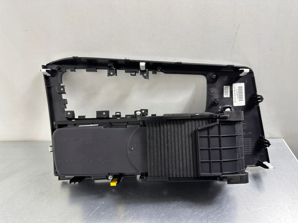 фото №8, Kia optima 2018 тримачі заводський