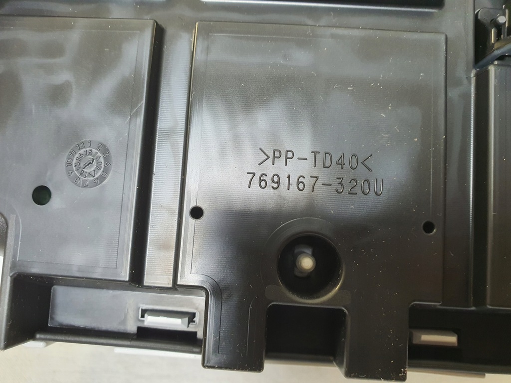 фото №6, Счетчик приборная панель peugeot 108 769167-320u europa