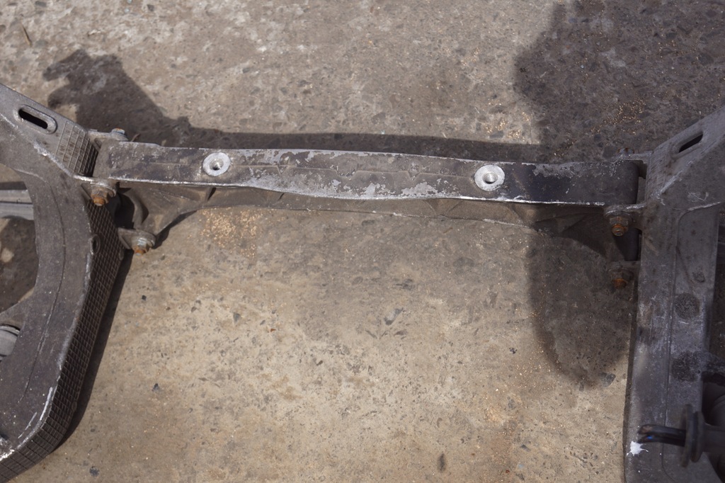 фото №7, Балка підрамник підвіска задня porsche 911 996