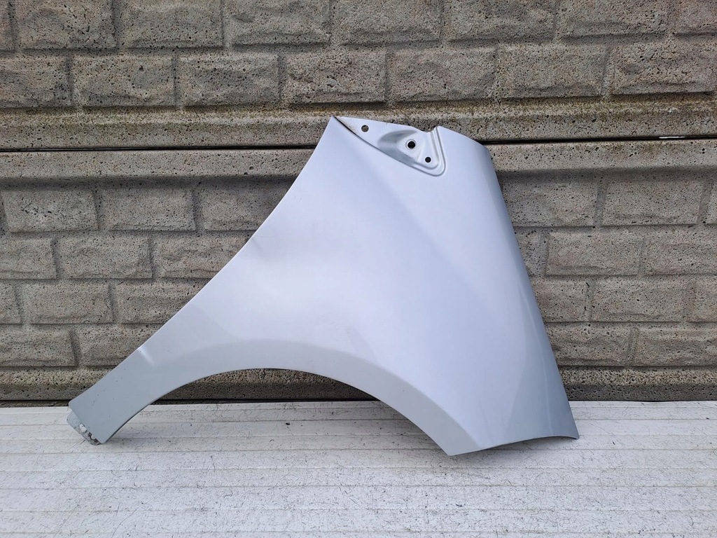 фото №1, Mercedes a-klasa w169 крыло правый передний