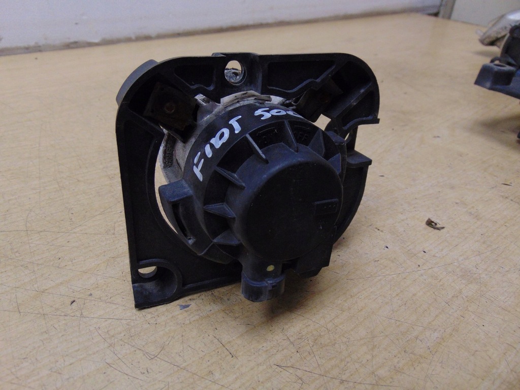 фото №6, Протитуманна фара правий fiat 500 2007- 51786773