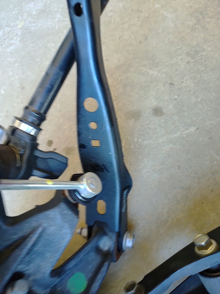 фото №10, Subaru crosstrek 22- подвеска поворотный кулак рычаг правый задняя