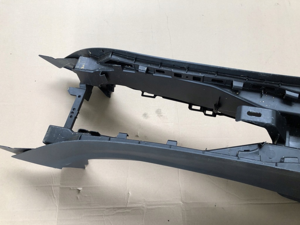 фото №9, Тунель середній підлокітник mercedes a klasa w176