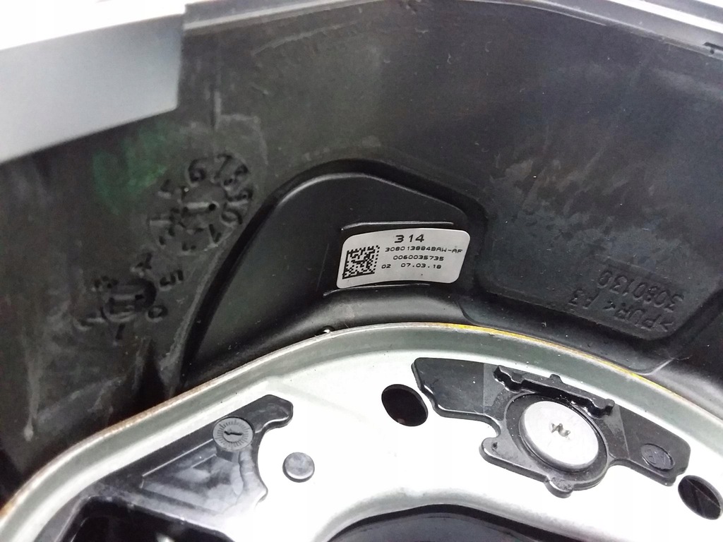 фото №6, Mercedes a w176 повітропровід amg шкіра пелюстки перемикання