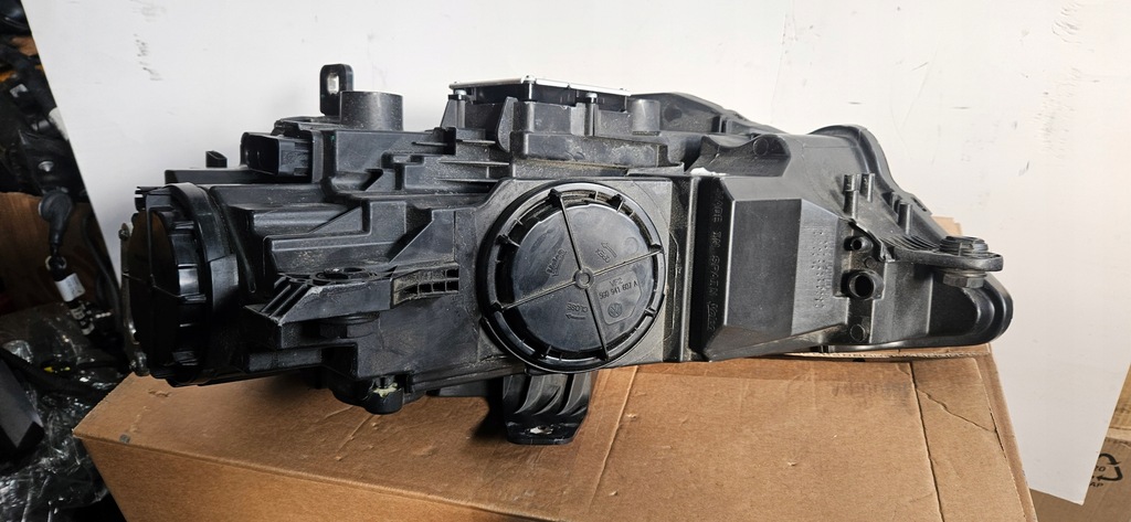 фото №11, 8v0941006e pr kompletny bi ксенон led audi a3 s3 rs3 po рестайлинг демонтаж