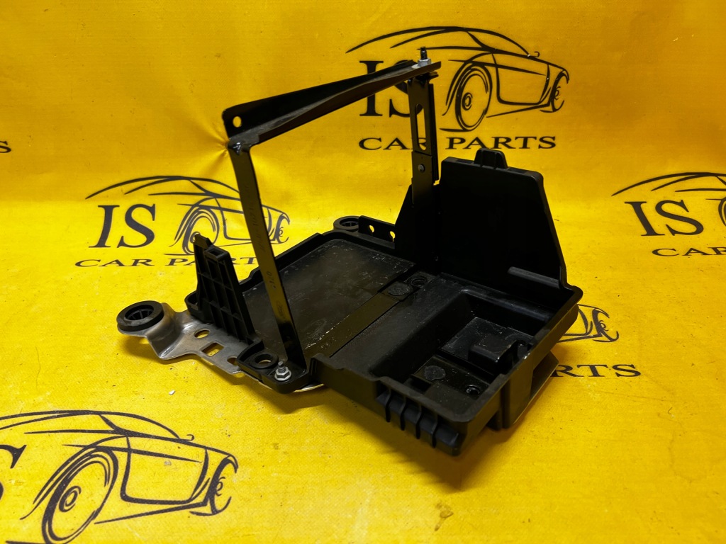 Купити Основа кронштейн акумулятор ford kuga mk3