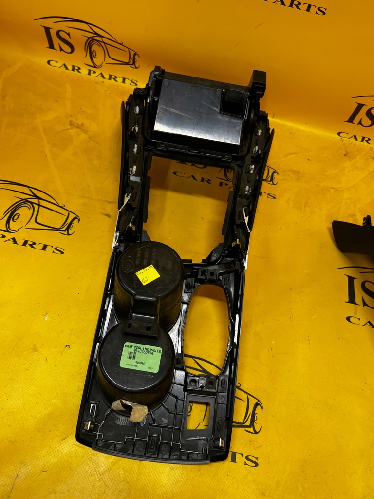 фото №13, Панель рамка dekor туннель среднего infiniti q30 eu механическая коробка передач