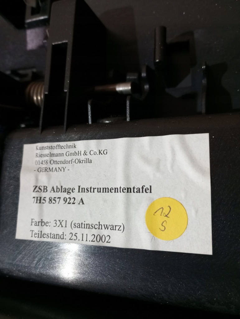 фото №5, Бардачок консолі панелі верхній 7h5857922a vw t5 multivan 2.5 tdi