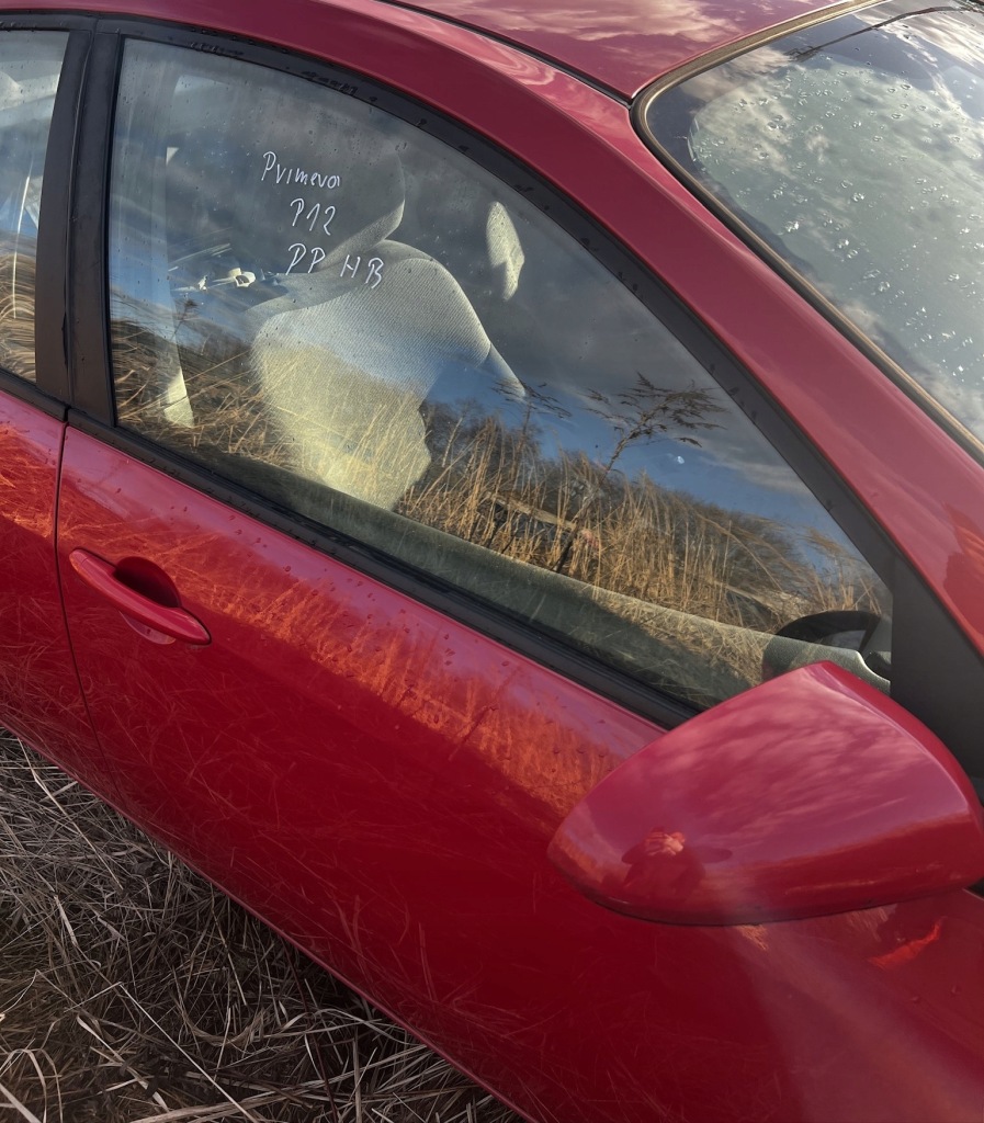 фото №1, Скло двері перед права nissan primera p12 hb 01-07