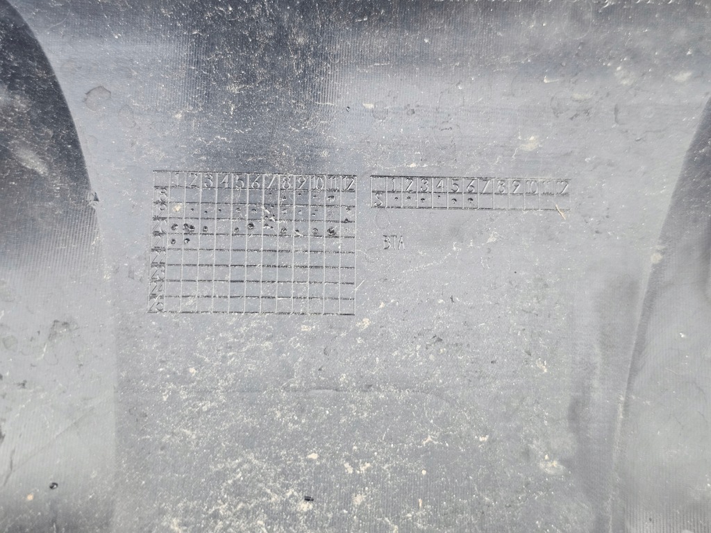 фото №11, Молдинг бампера спойлер диффузор mercedes glc w253 lift 19-22 amg перед x253