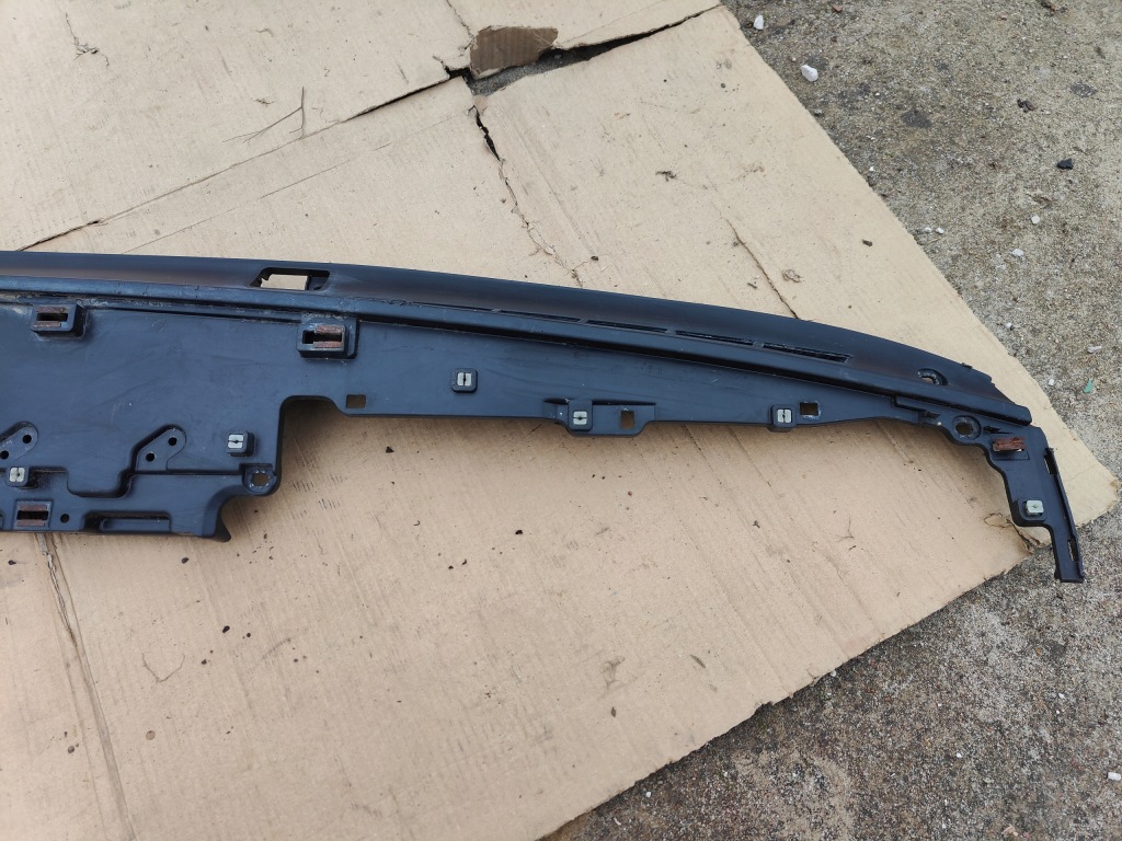 Mercedes actros mp4 жабо молдинг скло a9606806381 в Україні