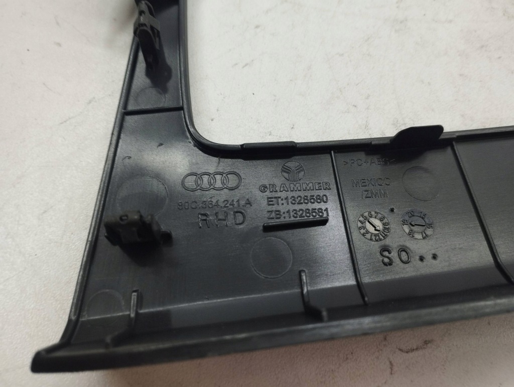 фото №7, Audi q5 sq5 2020 рамка важіль перемикання передач  80c864241a