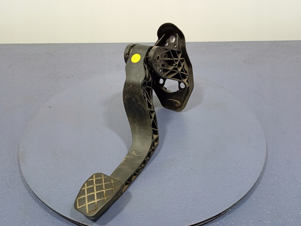 фото №7, Fabia iii 6v 14- педали газа тормоза сцепления eu 6c1721059m