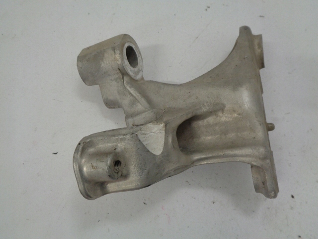 фото №1, Espace v кронштейн стабілізатора праве 548500910r