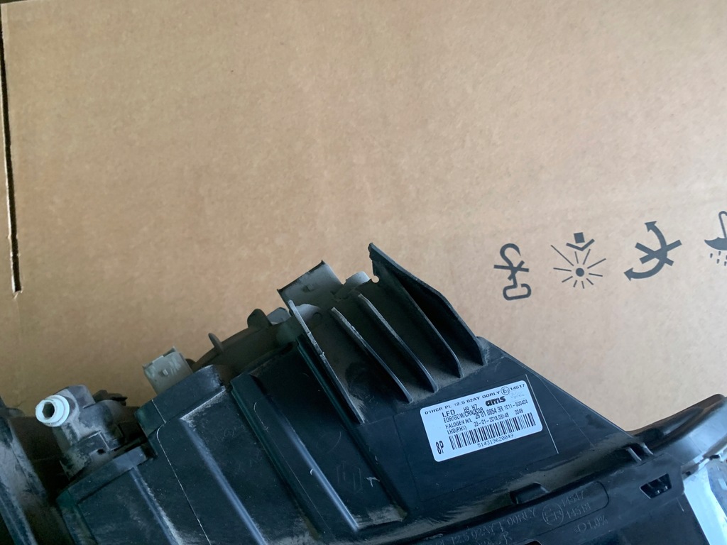 фото №4, Лампа led renault talisman 260108543r