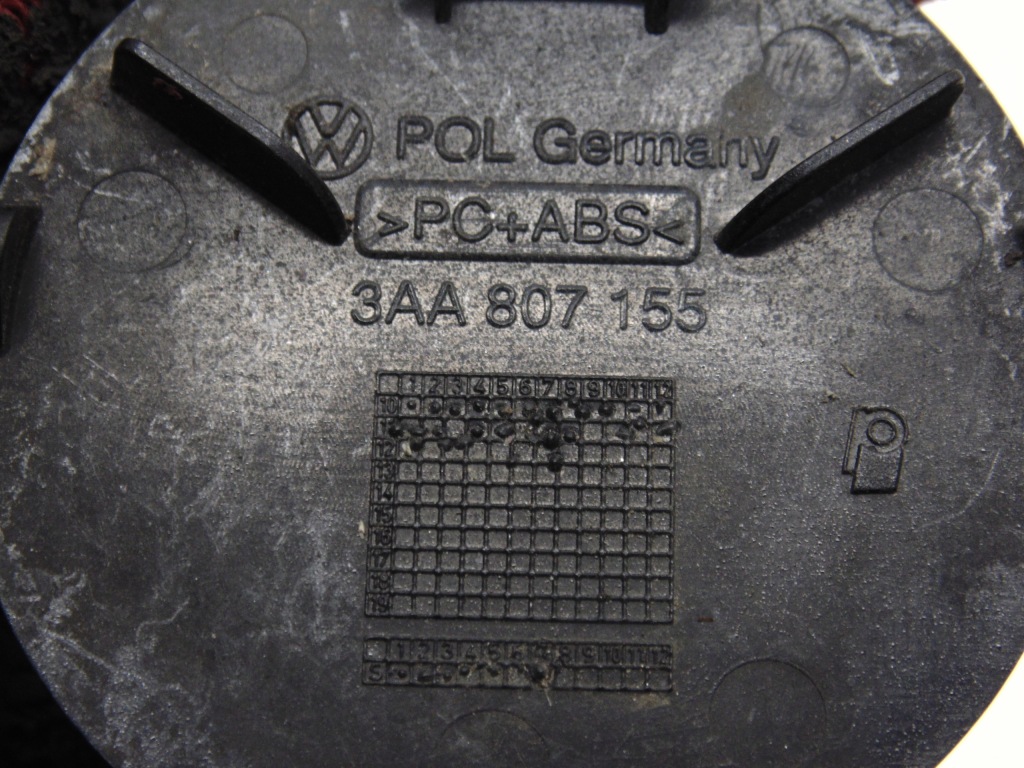 фото №3, Заглушка фаркоп перед vw passat b7