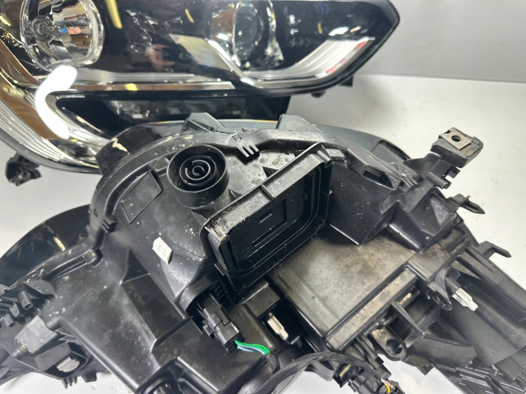 Megane iv renault фара правий ліва лінза led 260603157r 260102555r в Україні