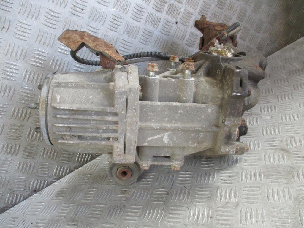 фото №9, Мост дифференциал задняя peugeot 4007 07-12r. 4x4 t02gs2380 2,352