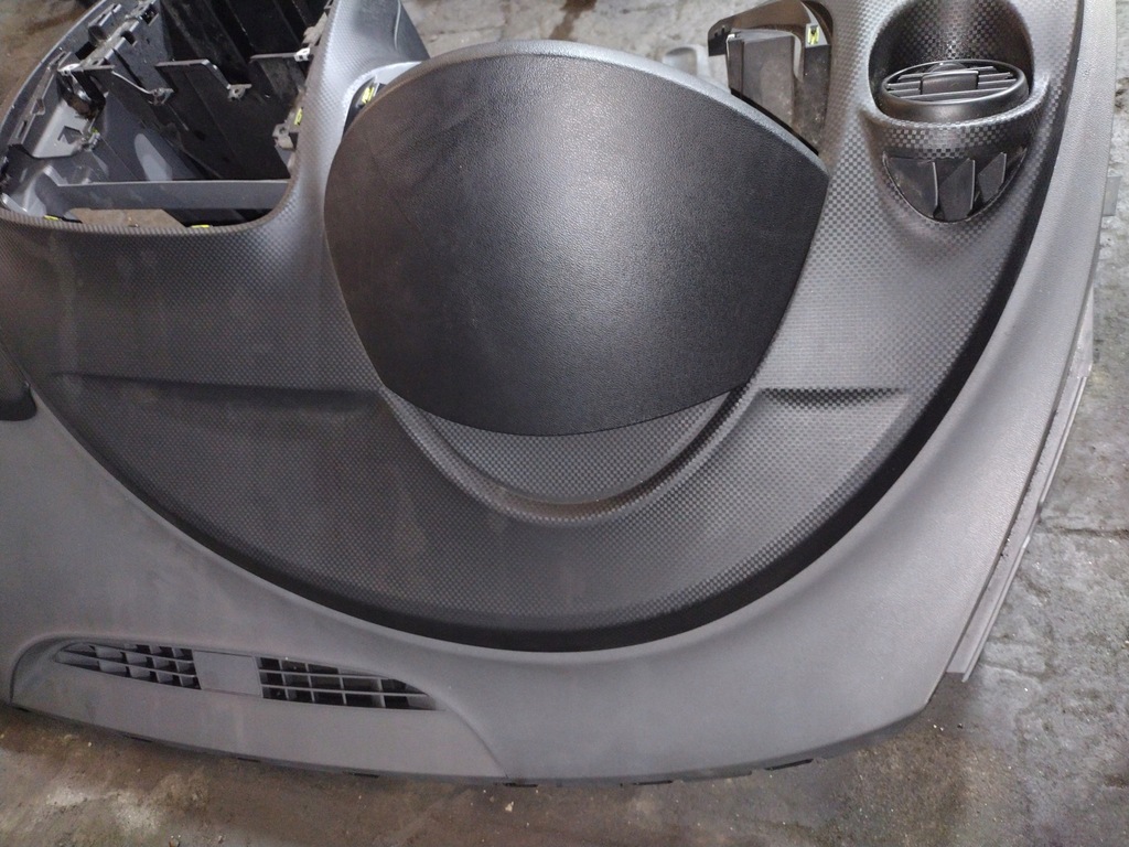 фото №10, Панель приладів приладова air bag seat toledo iii