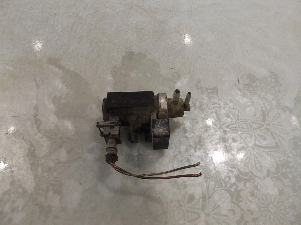 фото №1, Meriva a 1,7cdti клапан вакууму