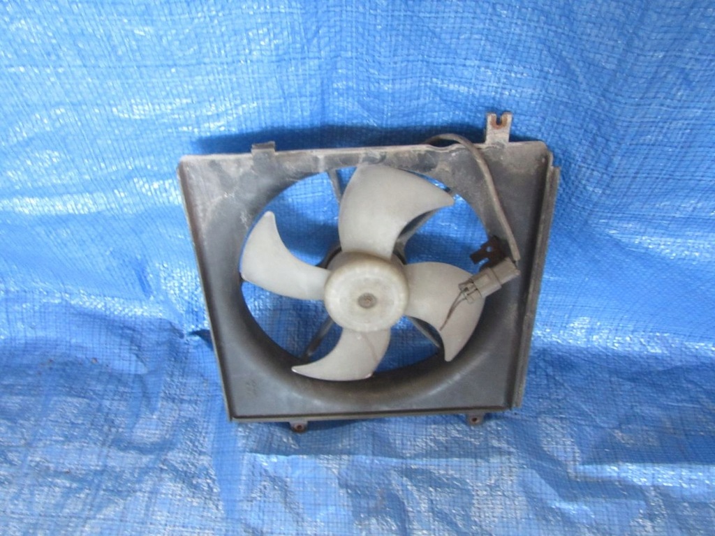 фото №5, Honda cr-v i 2.0i 99 вентиляторы радиатора комплект