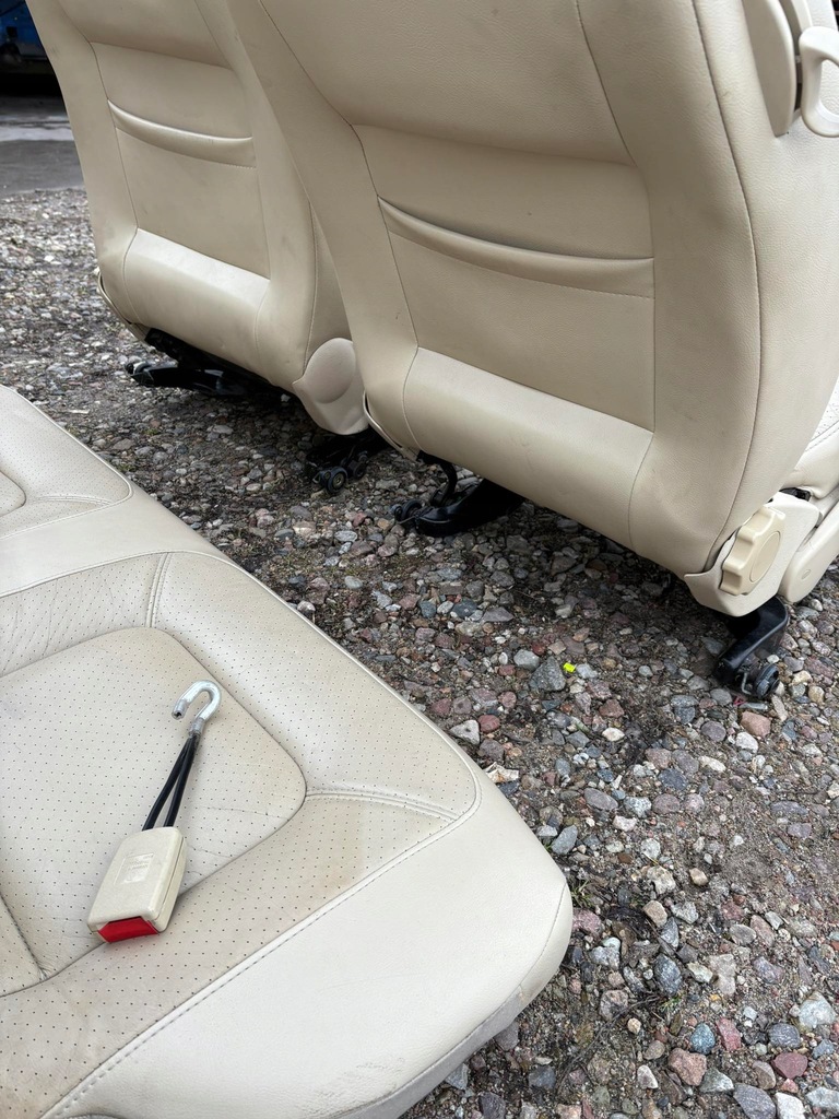 фото №8, Сиденья заднее сиденье кожа volkswagen new beetle